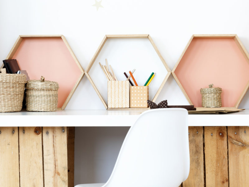 Design Your Dream Desk With These Organization Tips